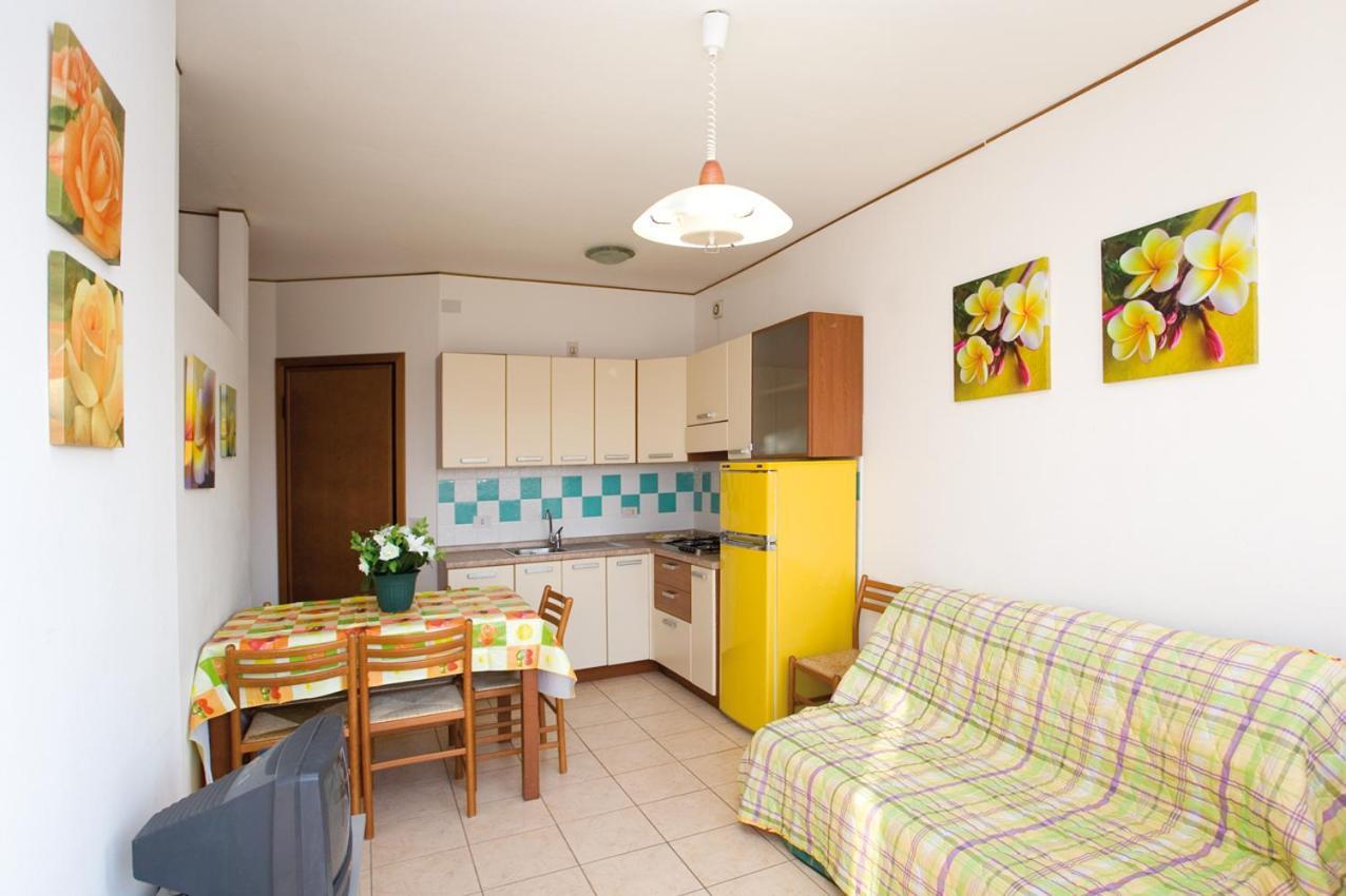 Villa Linz à Bibione Extérieur photo